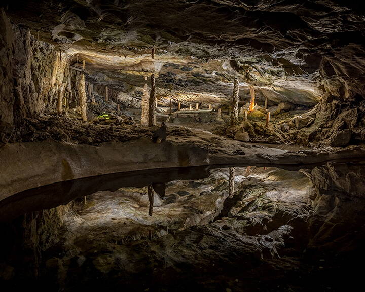 Wonderland St Beatus Caves